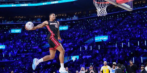 扣篮大赛-热火龙套躺赢夺冠 名宿之子险些受伤