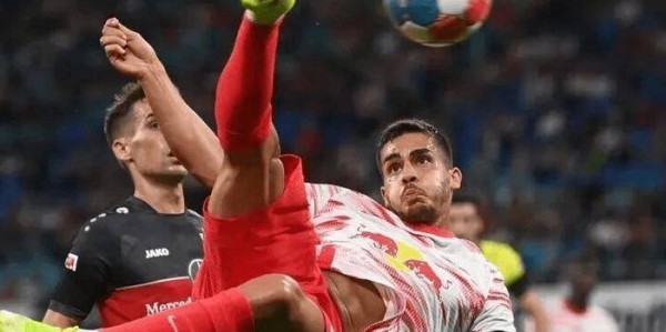 德甲第 14 轮焦点战：老林务所畔体育场的保级生死冲