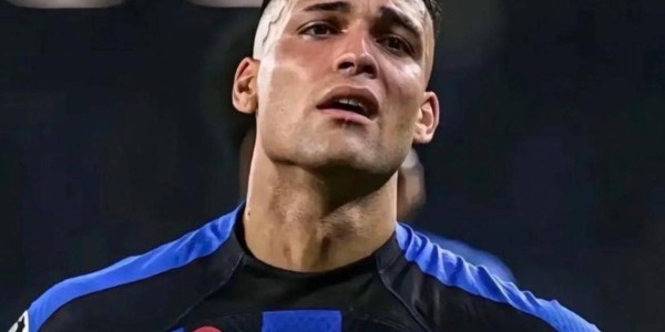 齐沃这样用劳塔罗，劳塔罗不受伤才怪，轮换机制做得不错却忽视了他的负荷压力