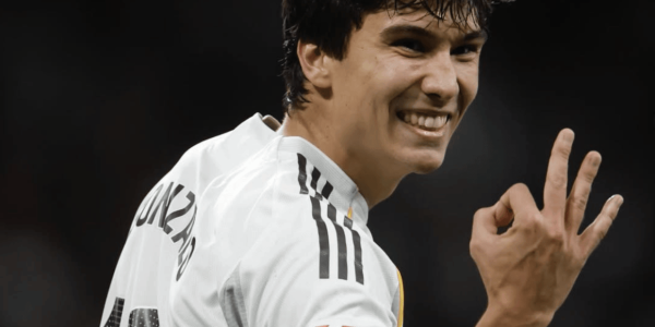 皇马替补中锋戴帽！跑动热点图火了，姆巴佩做不到的，他却做到了