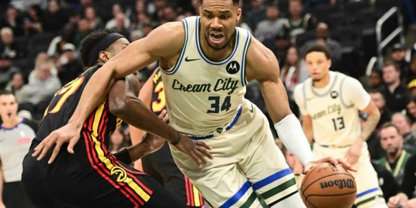 字母24+5奥孔古21+8 沃克23分老鹰逆转雄鹿迎5连胜