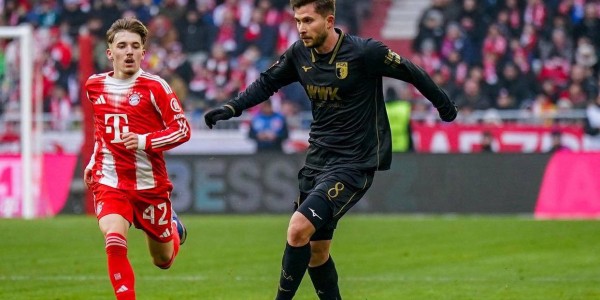 德甲最新积分榜更新：拜仁失利多特强势反弹，冠军争夺战再掀波澜