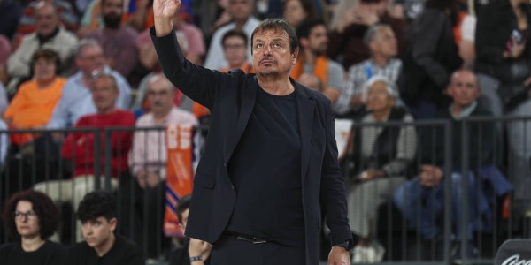 瓦伦西亚迎来第3000场西甲里程碑