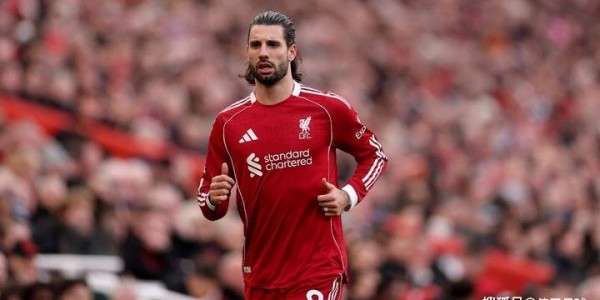 索博斯洛伊——问题重重的利物浦阵中金球奖前十候选人！倚天足球