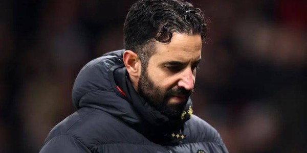 反转太快！被曼联扫地出门的教练，竟成西甲豪门的香饽饽！