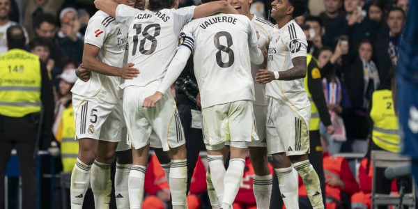 库尔图瓦：我们已经证明是一支“有活力的球队”——西班牙超级杯巴萨胜皇马，维尼复苏难救主