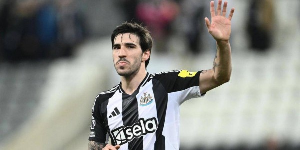 纽卡花大价买来桑德罗·托纳利却陷入伤病困境，合同隐藏退场条款或让未来成了高价甩卖的风险