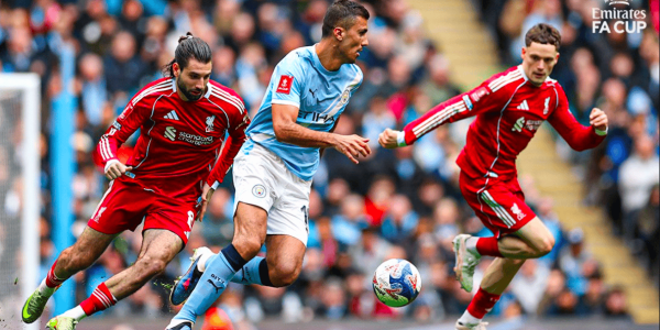 0-4！巅峰对决变惨案 10.2亿豪门惨遭死敌三杀无缘四强 近5场仅1胜