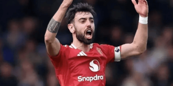 中场真核完美复苏！卡里克神级调教，曼联稳稳拿下欧冠名额