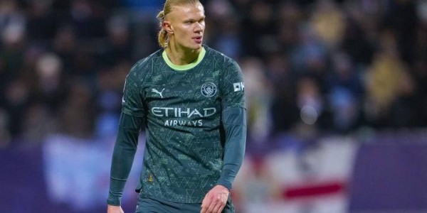 曼城0-3惨败皇马 更衣室内气氛凝重 蓝月亮输掉的远不止一场比赛