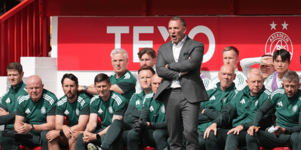 欧冠附加赛：0-0大冷门，52岁罗杰斯率欧冠前冠军遭弱旅逼平