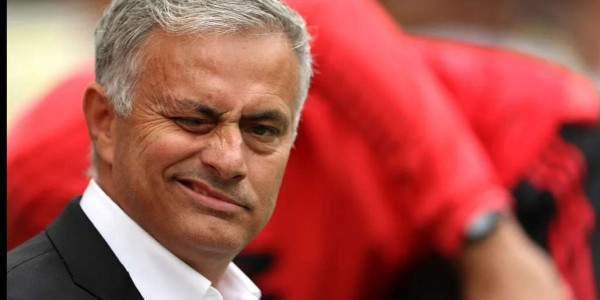 穆帅急切回归曼联！3大难题待解，球迷悲喜交加：这次能逆袭吗？