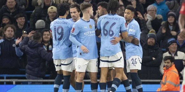 曼联少10赛季却与利物浦20冠持平，效率差距显著