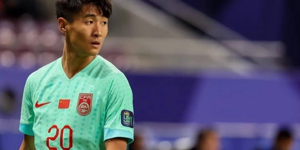 韦世豪本轮精彩破门助成都蓉城大胜浙江，社媒传闻离队留洋德甲被球迷辟谣