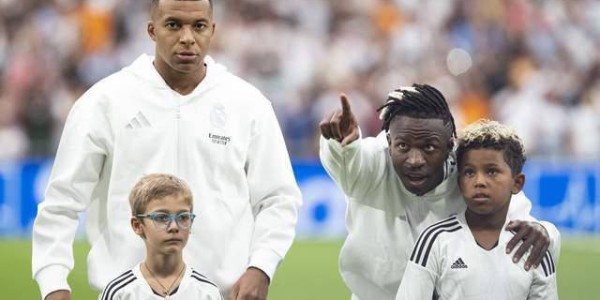 皇马面临抉择：姆巴佩与维尼修斯二选一，弗洛伦蒂诺与技术团队矛盾激化！