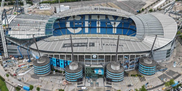 曼城与英超就商业交易规则争议达成和解 将终止相关法律程序