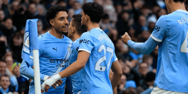 英超第2赢了：终结4轮不胜，哈兰德罕见替补：5场0进球