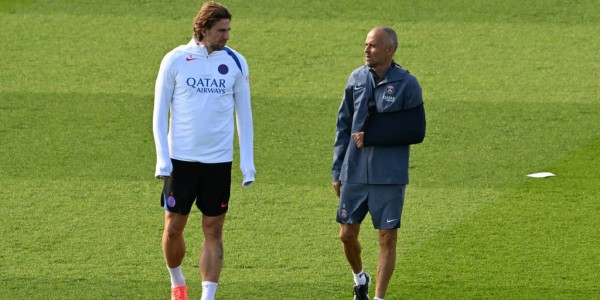 登贝莱伤缺一个半月：巴黎圣日耳曼的隐忧与巴萨的复仇机会