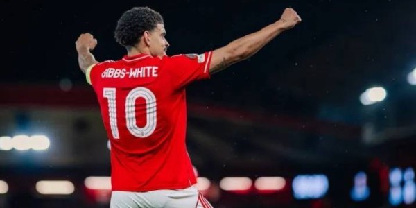 欧战狂欢夜太震撼！英超4队闯4强，意甲7队全出局太狼狈！