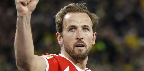 欧冠夺冠大热门诞生：2场狂轰10球，32岁凯恩神了：五大联赛进球最多