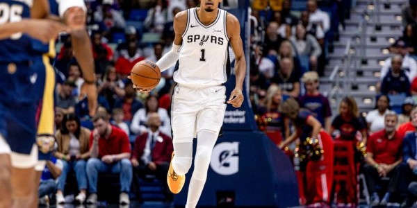 文班亚马29+11+6犯锡安27+10+7 马刺加时战胜鹈鹕