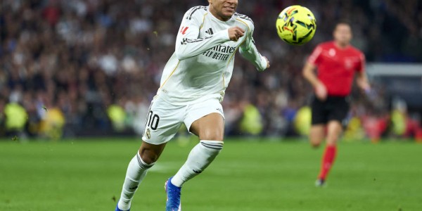 西甲1月最佳球员候选：姆巴佩领衔，德容、瓦尔莱斯在列的深度分析