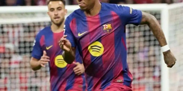 2-1绝杀爆冷门！皇马遭败、巴萨稳拿3分，西甲还真没悬念吗？