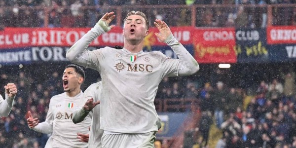 意大利杯7-8鏖战，意甲第3那不勒斯主场惜败意甲第6科莫，无缘四强