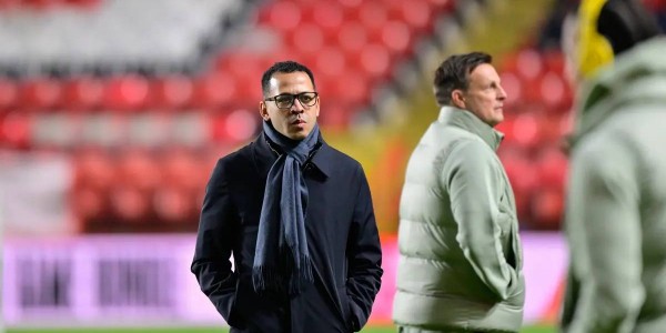 切尔西107天主帅闹剧：6年合同成笑话，豪门乱象谁之过？