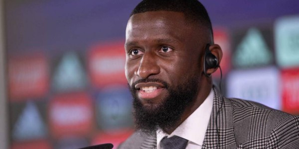 预计缺席3个月！皇马官方：吕迪格左腿股直肌受伤