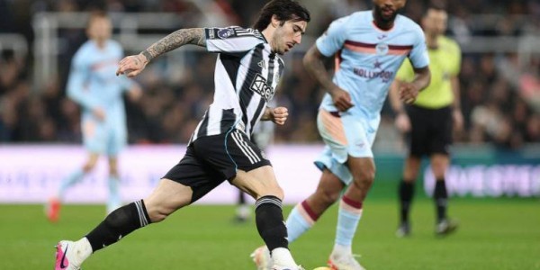 曼联中场大换血？托纳利能否成红魔新核引热议