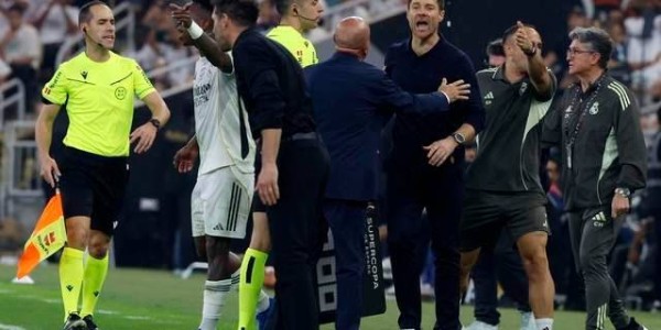 英超德甲才是阿隆索适合的方向！将西班牙的细腻融入英德糙哥群！