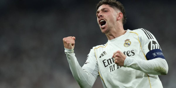 皇马与曼城次回合大战前瞻：门迪复出与姆巴佩的关键角色将如何影响比赛？