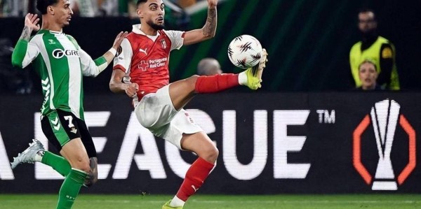 欧联杯4强全部出炉！英超2队成功会师半决赛，西甲+意甲全军覆没