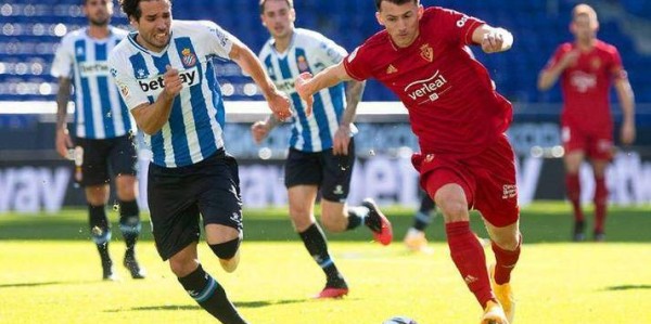 西甲中游生死局！奥萨苏纳主场铁桶阵死磕巴伦西亚，保级压力下谁能破局？