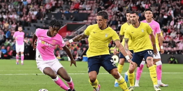 意甲保级生死战！维罗纳7人伤停靠边路续命，乌迪内斯中场瘫痪难破局？