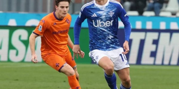 爆大冷！科莫1-2不敌降级区弱旅，体能崩盘+红牌乌龙，争四悬了