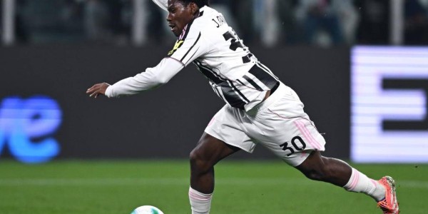 戴维的挣扎与辉煌：从法甲之星到尤文的困境