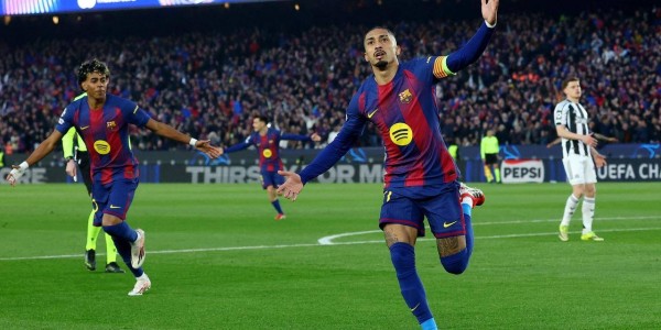 随着巴萨8-3，拜仁10-2，欧冠八强出炉：英超2队，西甲成最大赢家