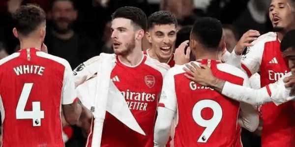 欧冠焦点战：阿森纳主场青春风暴冲头名，马竞铁血防守争出线