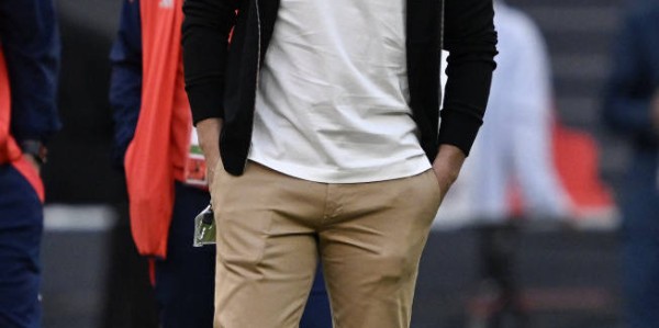 曼联主帅鲁本·阿莫林：信任与质疑交织，未来何去何从？