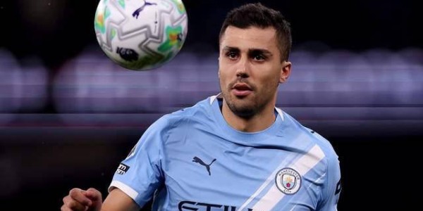 曼城29岁金球巨星公开示好皇马：渴望重返西甲踢球，难以拒绝皇马邀约