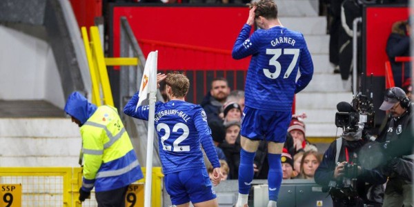 水晶宫 vs. 曼联：开球时间、观看方式、球队新闻