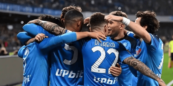 意甲激战：卡利亚里主场迎战那不勒斯