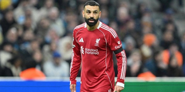利物浦：功勋球员的萨拉赫萌生去意，斯洛特还在装睡吗？