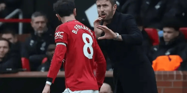 8000万豪赌未来！曼联锁定B费接班人，扛旗还是翻车成悬念