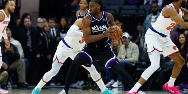 德罗赞27+6+5拉文25分 国王轻取尼克斯迎三连胜