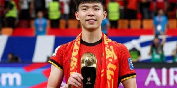 德国球探力荐王钰栋：或冬季转会加盟实力德甲球队，引发广泛期待