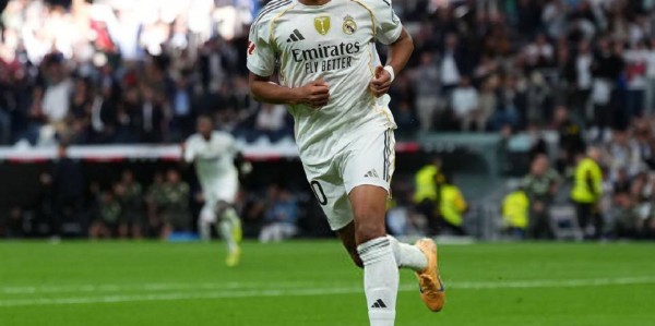 足坛一夜动态！阿森纳7连胜，曼城兵败梦魇之地，皇马复仇巴萨