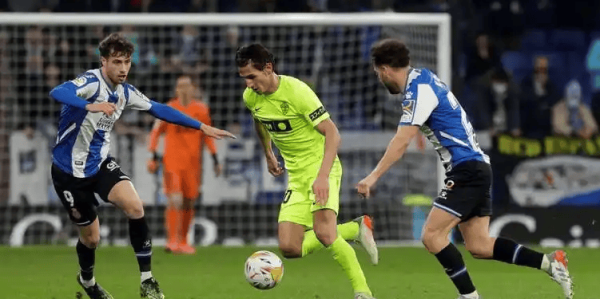 周日009 西甲：马洛卡vs西班牙人——保级生死战遇客场虫，主场龙能否终结五轮不胜？